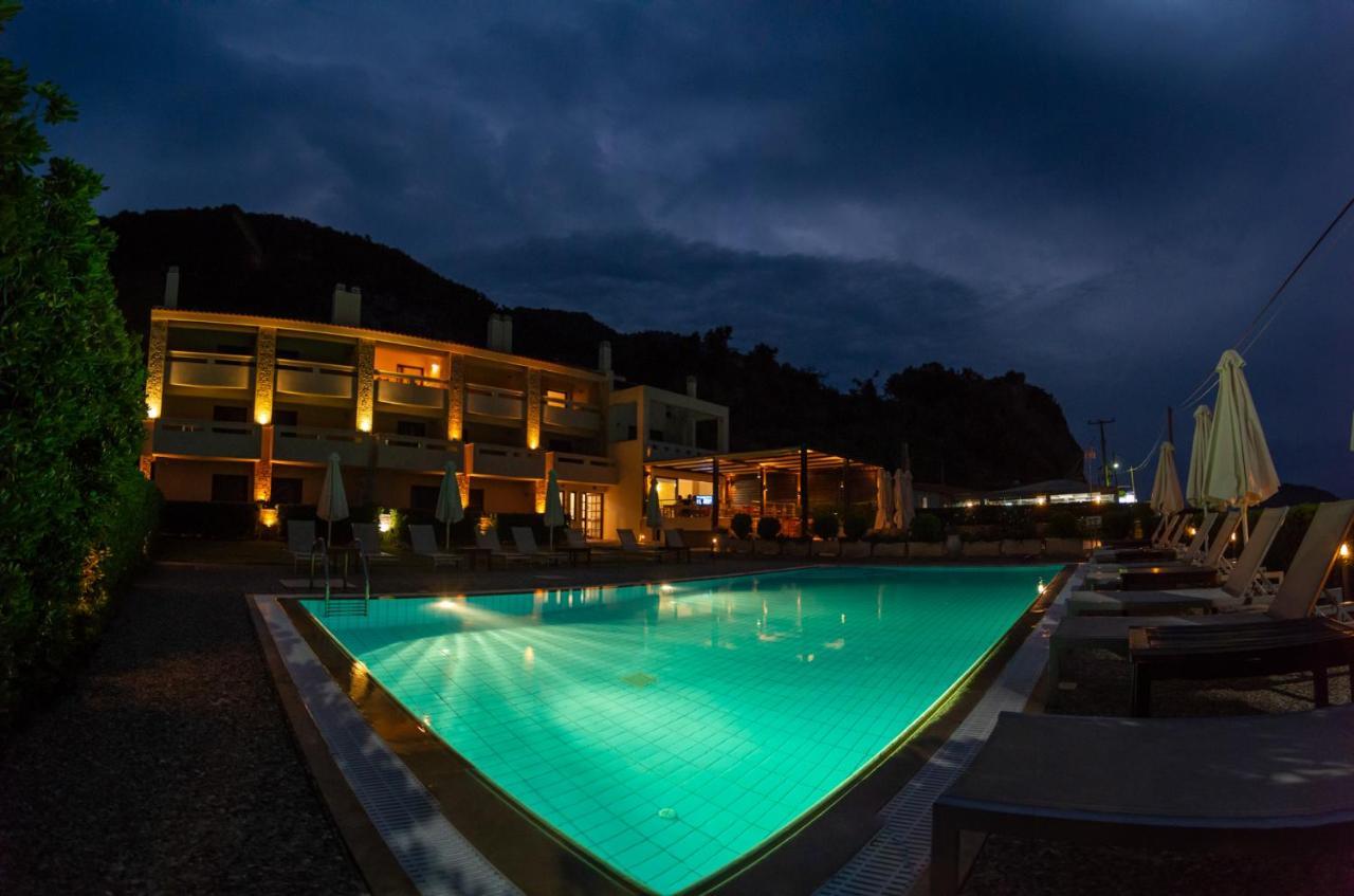 Casa Laios Hotel Paralia Chiliadou ภายนอก รูปภาพ